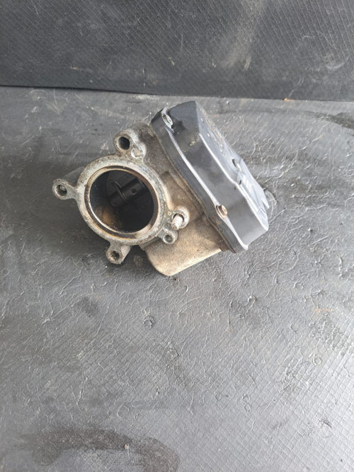 Clapeta acceleratie Skoda Fabia II 1.2i 69 cai motor CGPA - COD 03D133062E