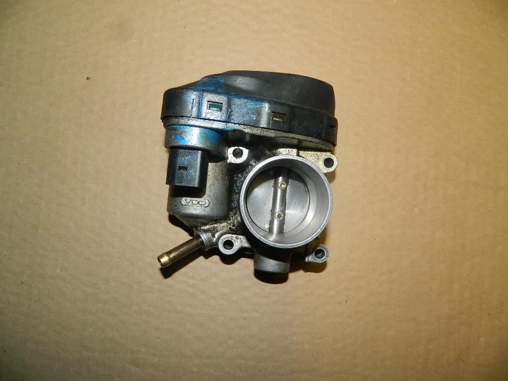 Clapeta acceleratie Skoda Octavia 1.4B 16V model 2010