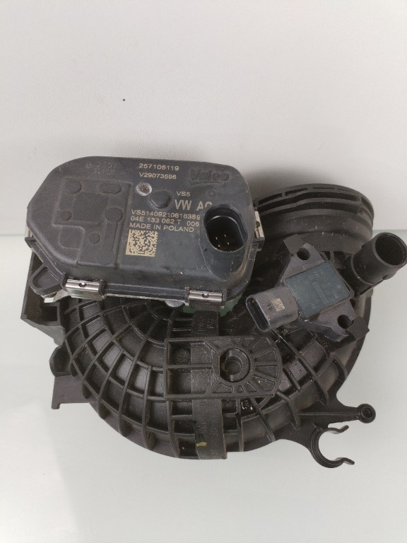 Clapeta acceleratie Skoda Octavia 4 1.5TSI DPC 04E133062T