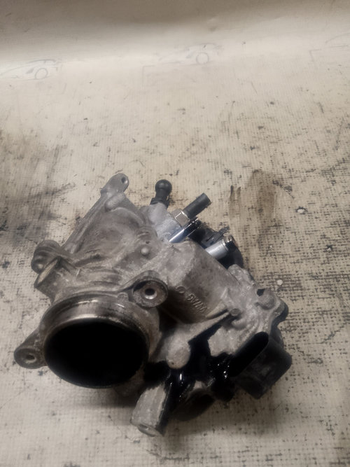 Clapeta acceleratie Skoda Superb 3 1.6 2016, 04L128059AA