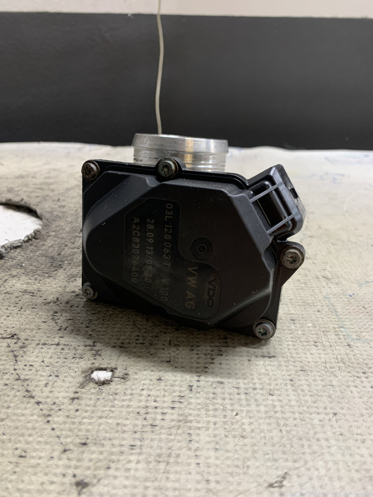 Clapeta acceleratie Skoda Yeti 2.0 Motorina 2012, 03L128063T