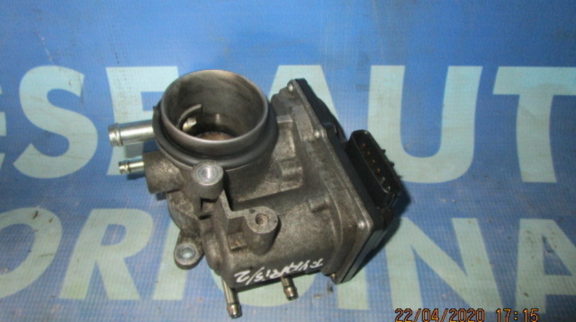 Clapeta acceleratie Toyota Yaris 1.3vvt-i; 2203023010