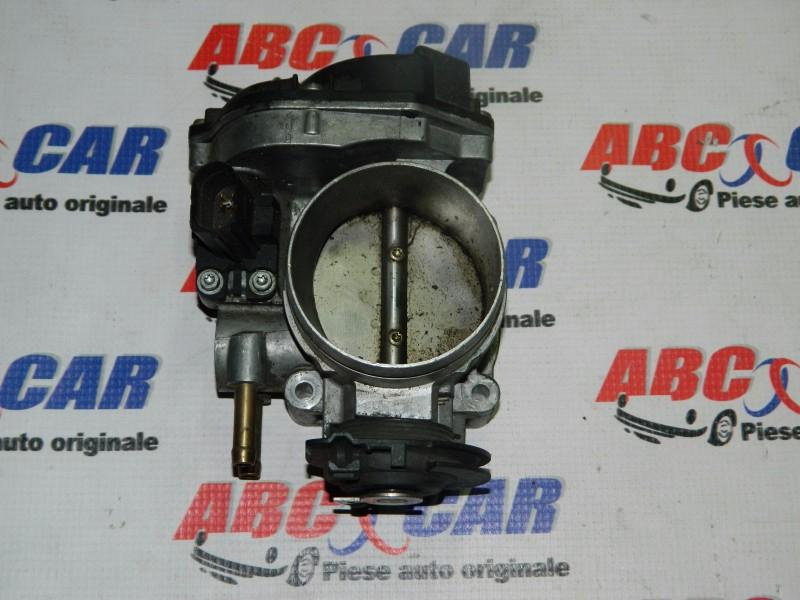 Clapeta acceleratie Volkswagen Bora 1998-2005 021133066