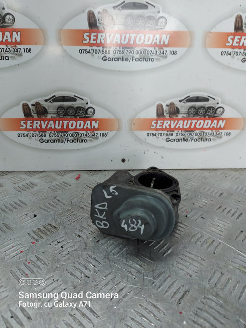 Clapeta acceleratie Volkswagen Golf 5 (2004-2009) 2.0 Motorina 2006, 038128063M