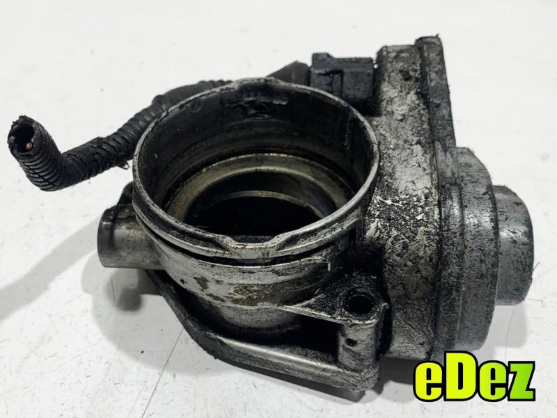 Clapeta acceleratie Volkswagen Golf 5 Plus (2004-2008) 2.0 tdi; 1.9 tdi BKD; AZV; BXE 038128063M