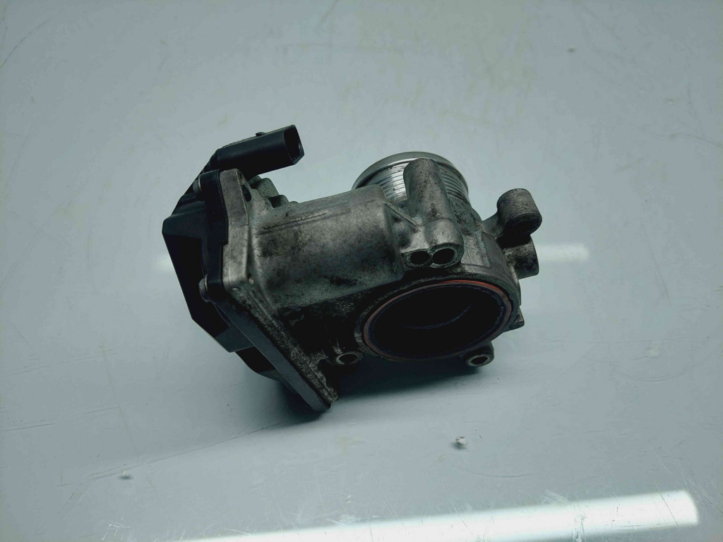 Clapeta acceleratie Volkswagen Passat B7 (365) Variant [Fabr 2010-2014] 03L128063R 2.0 TDI CFFB 103KW / 140CP 2.0 TDI CFFB 103KW / 140CP