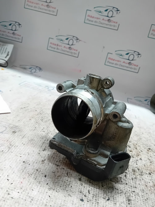 Clapeta acceleratie Volkswagen Passat B7 - Motorina 2009, 03L128063E