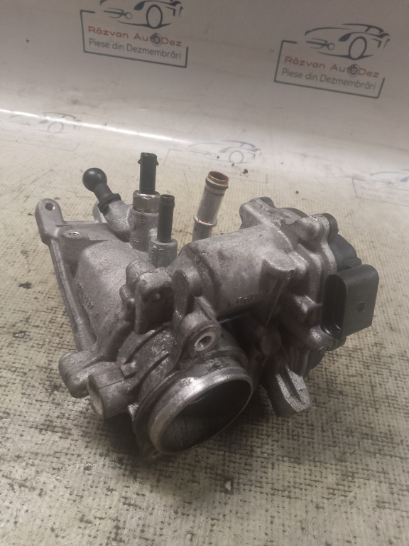 Clapeta acceleratie Volkswagen Passat B8 2.0 2016, 04L128063R