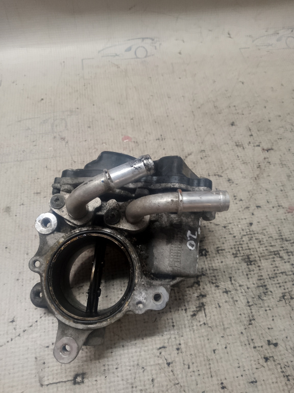 Clapeta acceleratie Volkswagen Passat B8 2.0 Motorina 2016, 04L128059R