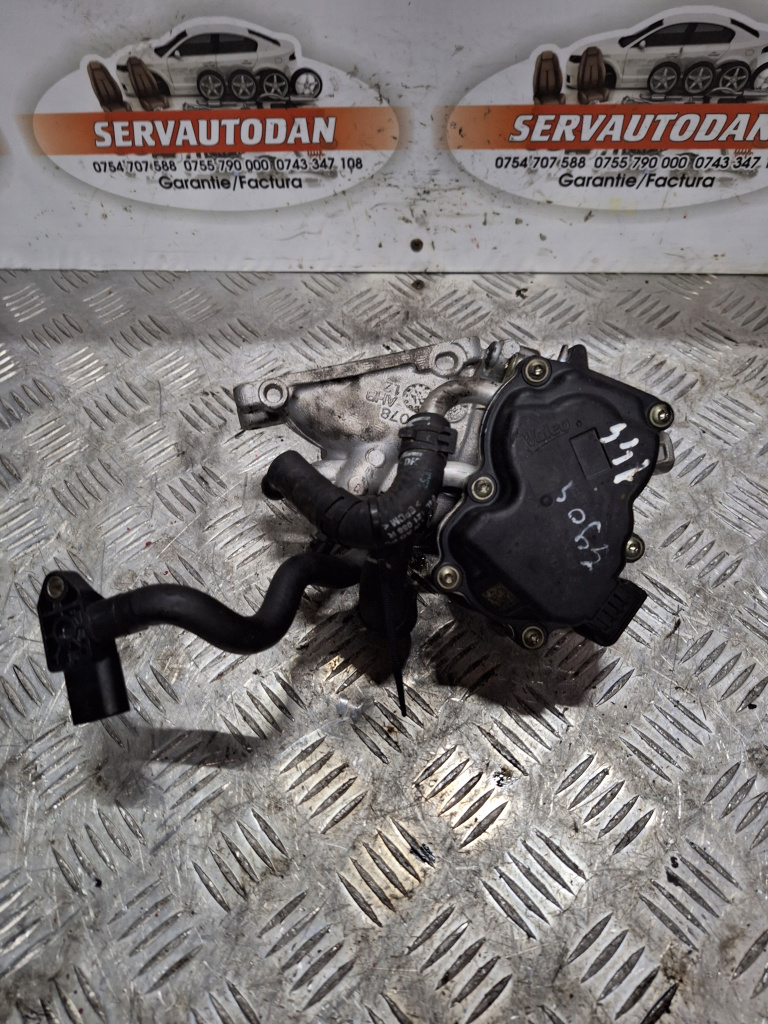 Clapeta acceleratie Volkswagen Passat B8 (2014-2019) 2.0 Motorina 2016, 04L128059R