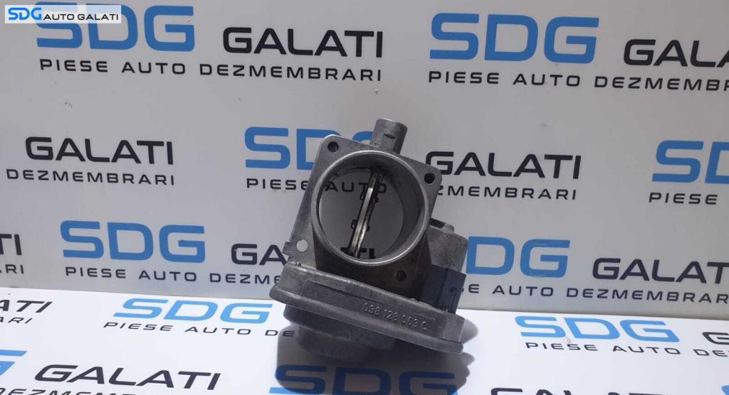 Clapeta Acceleratie Volkswagen Polo 9N 1.9 TDI ASY 2002 - 2008 Cod 038128063C [X2944]