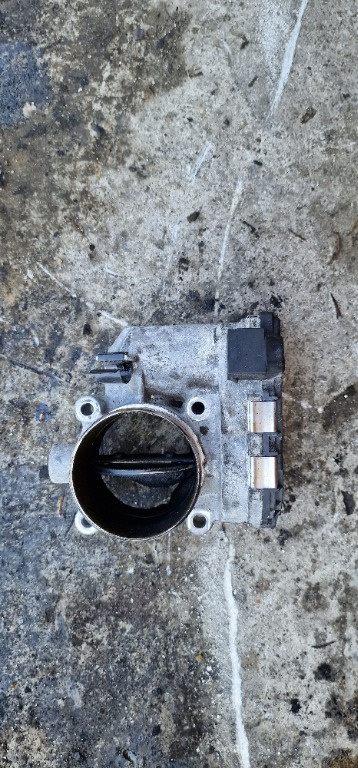 Clapeta Acceleratie Volvo XC60 XC90 2.4D Euro 4 cod 8692720