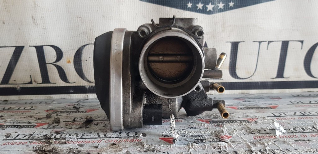 Clapeta acceleratie VW Golf V 1.6 102 CP cod 06A133062AB