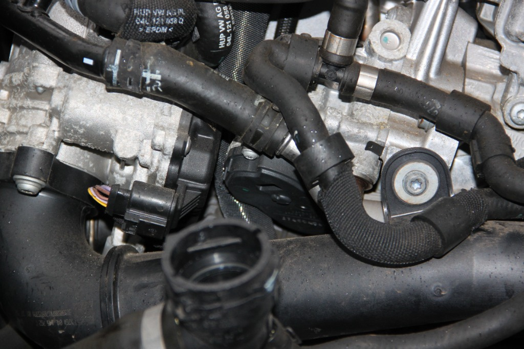 Clapeta acceleratie VW Jetta (1B) 2011-2019 2.0 TDI cod: 04L128063AA