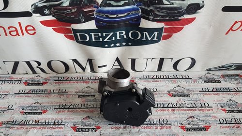 Clapeta acceleratie VW Jetta 3 1.6TDi 90cp 03l128063q cod motor : CAYB
