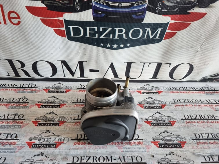 Clapeta acceleratie VW Jetta Mk5 1.6i 102 cai motor BSE cod piesa : 06A133062AT