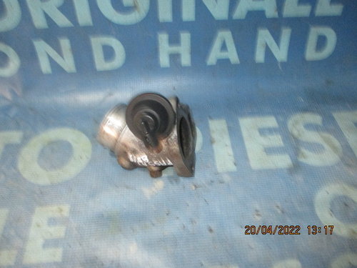 Clapeta acceleratie VW Passat B5 2.5tdi; 8D0145950D