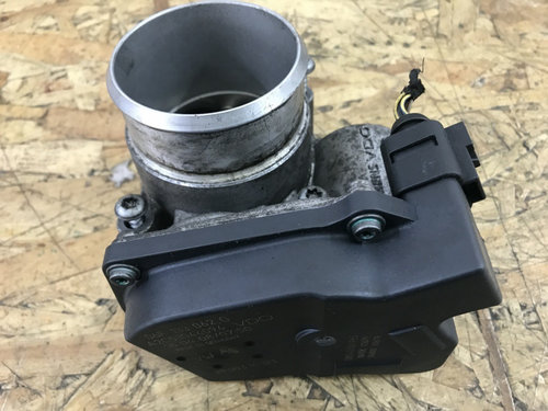 Clapeta acceleratie VW Passat B6 2.0TSI combi 2008 (06F133062G)