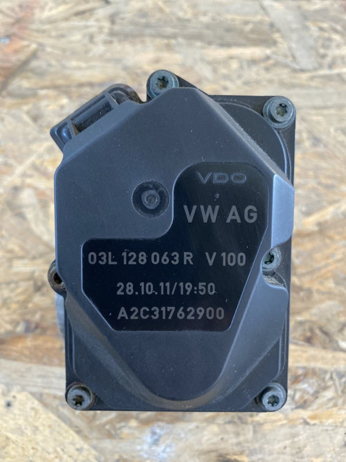 Clapeta acceleratie VW PASSAT B7 sedan 2012 (03L128063R)