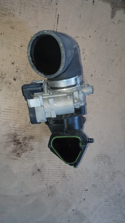 Clapeta acceleratie Vw Touran 1T3 cod piesa 03C128063A