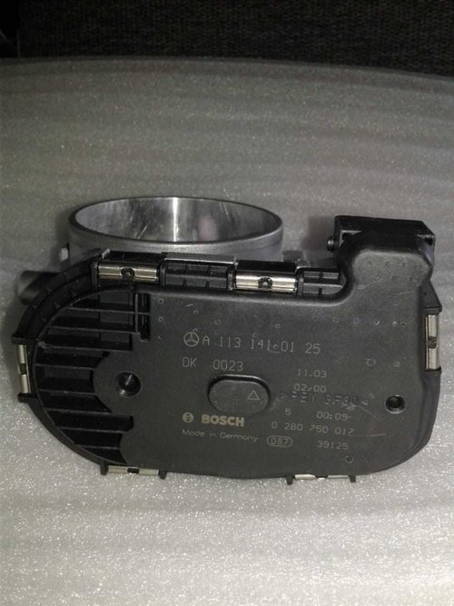 Clapeta aceleratie Mercedes A1131410125