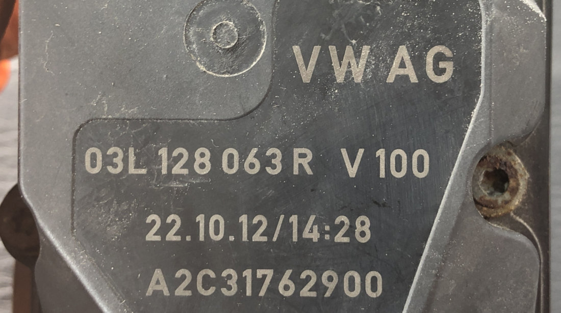 Clapeta de acceleratie VW Passat B7 2.0 TDI sedan 2013 (03L128063R)