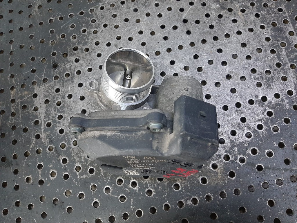 Clapeta egr 2.0 tdi det audi a4 b9 8w 04l131501b a2c80881400