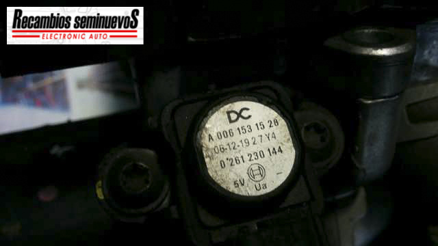 Clapeta EGR MERCEDES-BENZ W169 A640 010 10 62 / A6400101062 / A640 140 13 60 / A6401401360 / A006 153 15 28 / A0061531528A640 010 10 62 / A6400101062 / A640 140 13 60 / A6401401360 / A006 153 15 28 / A0061531528