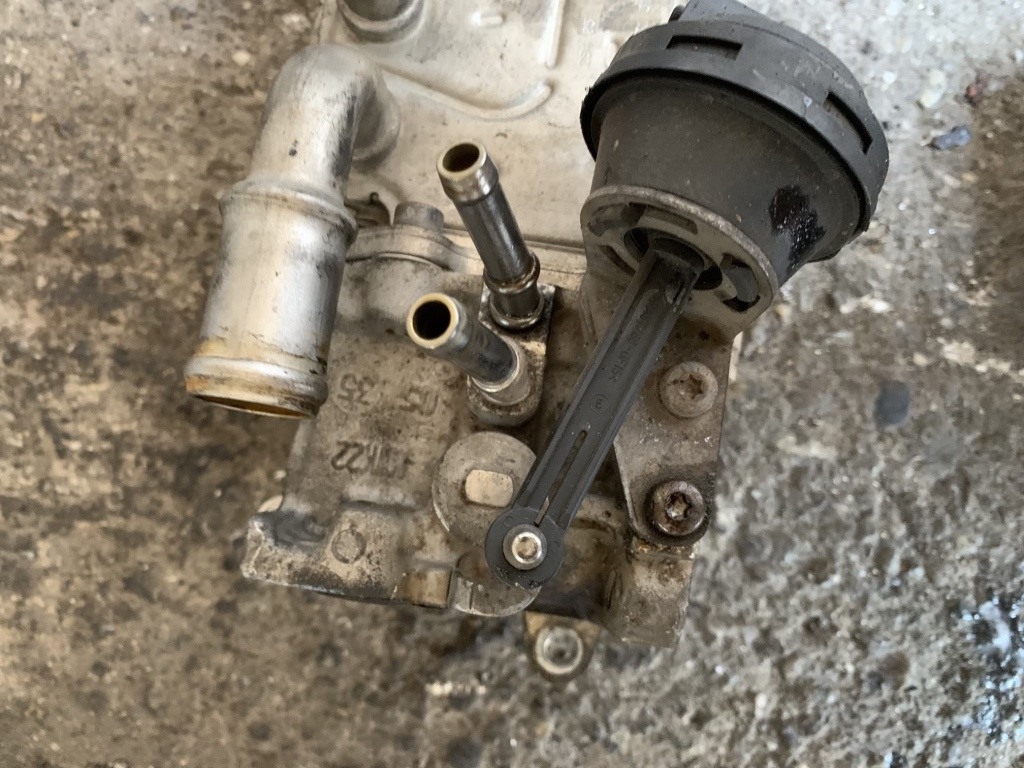 Clapeta gaze Volkswagen VW Jetta 5 [2005 - 2011] Sedan 4-usi 2.0 TDI MT (140 hp) (1K2)