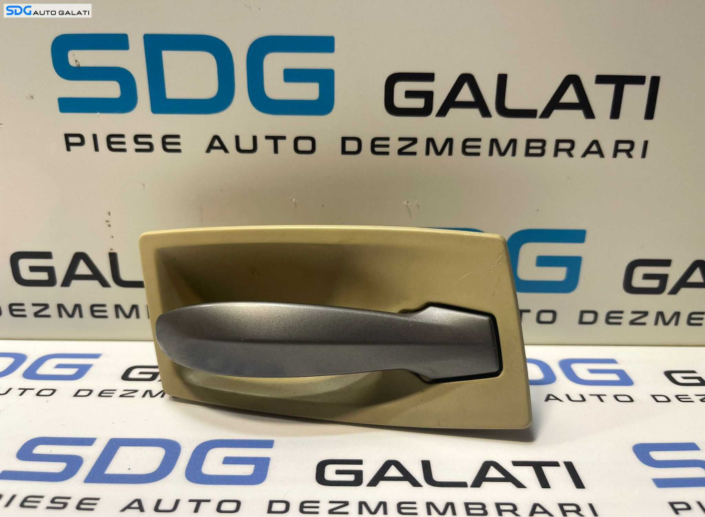 Clapeta Maner Deschidere Actionare Usa Portiera Dreapta Fata BMW Seria 5 E60 E61 2003 - 2010 Cod 7034288 7076256 [1735]