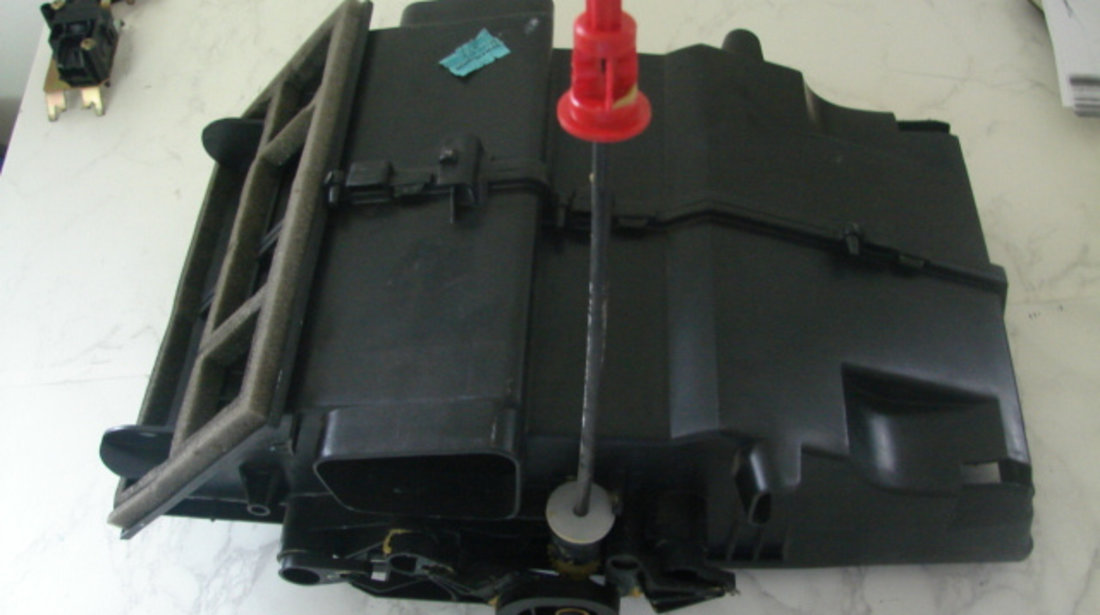 Clapete aeroterma Ford Ka [1996 - 2008] Hatchback 3-usi 1.3 MT (50 hp) (RB_)