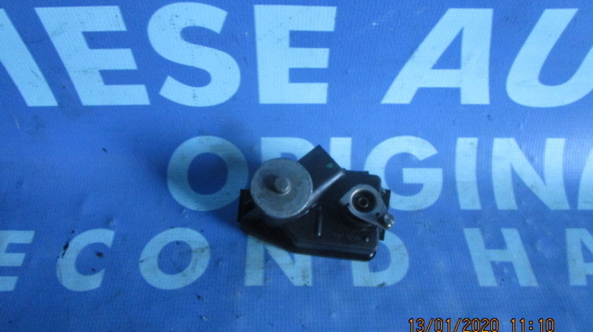 Clapete galerie admisie BMW E83 X3 3.0d M57N D3 2009; 700360