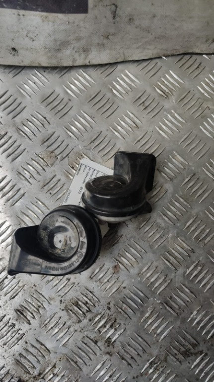 Claxon BMW seria 3 F30 2.0 D 184Cp / 135kw cod motor N47D20C , transmisie manuala , an 2013