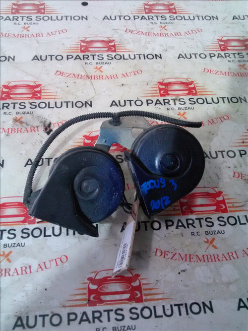 Claxon FORD FOCUS 3 an fabr. 2012