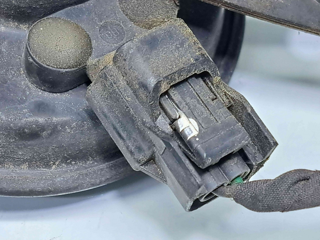 Claxon Hyundai Santa Fe 2 (CM) [Fabr 2005-2012] OEM