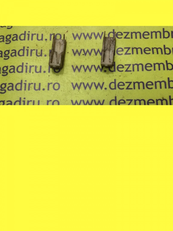 Clema BMW Seria 3 E46 [1997 - 2003] Sedan 4-usi 318i MT (118 hp) SE 1.9