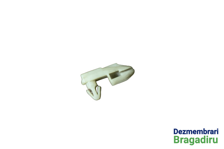 Clema fixare cablu acceleratie Dacia Super nova [2000 - 2003] liftback 1.4 MPI MT (75 hp) Cod motor: E7J-A2