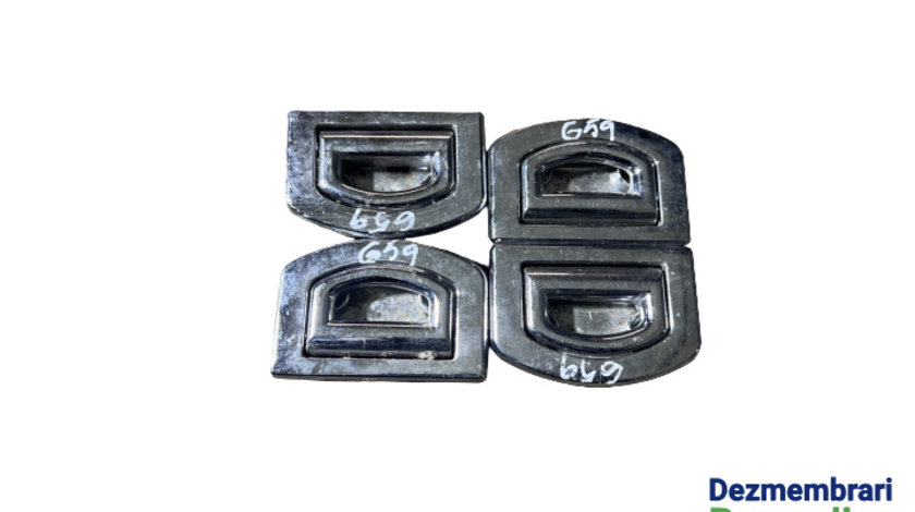 Clema plasa portbagaj Audi A4 B8/8K [2007 - 2011] Sedan 4-usi 2.0 TDI multitronic (143 hp)