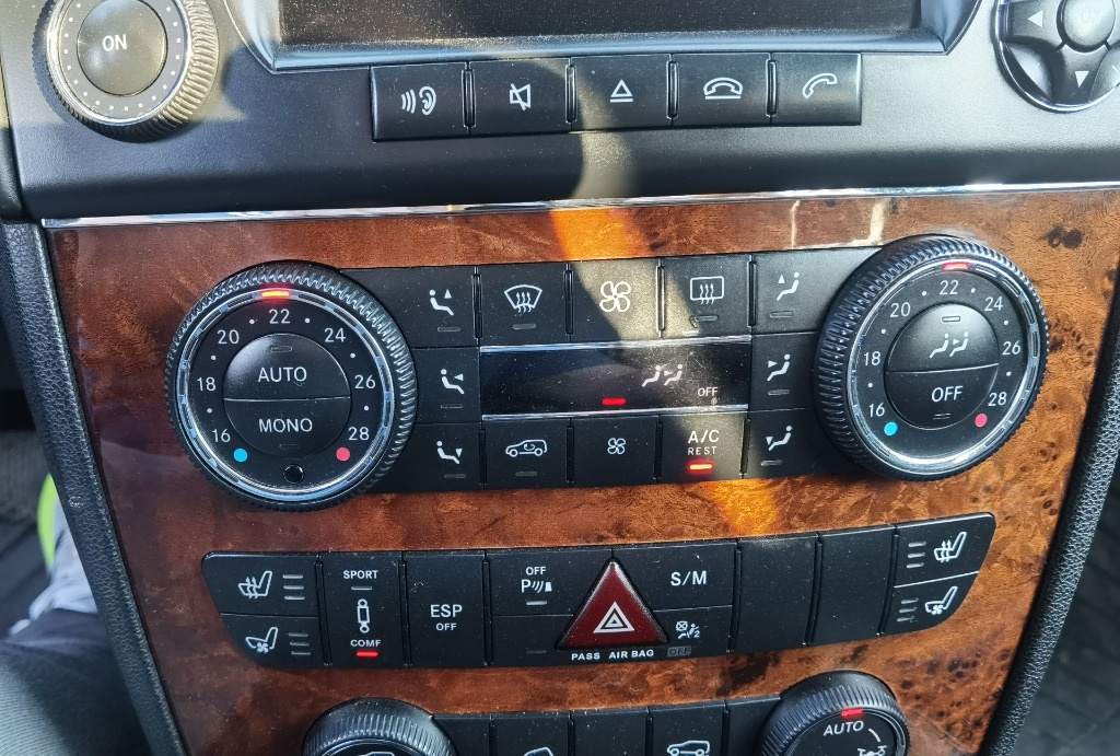 Climatronic cu afisaj Mercedes GL X164