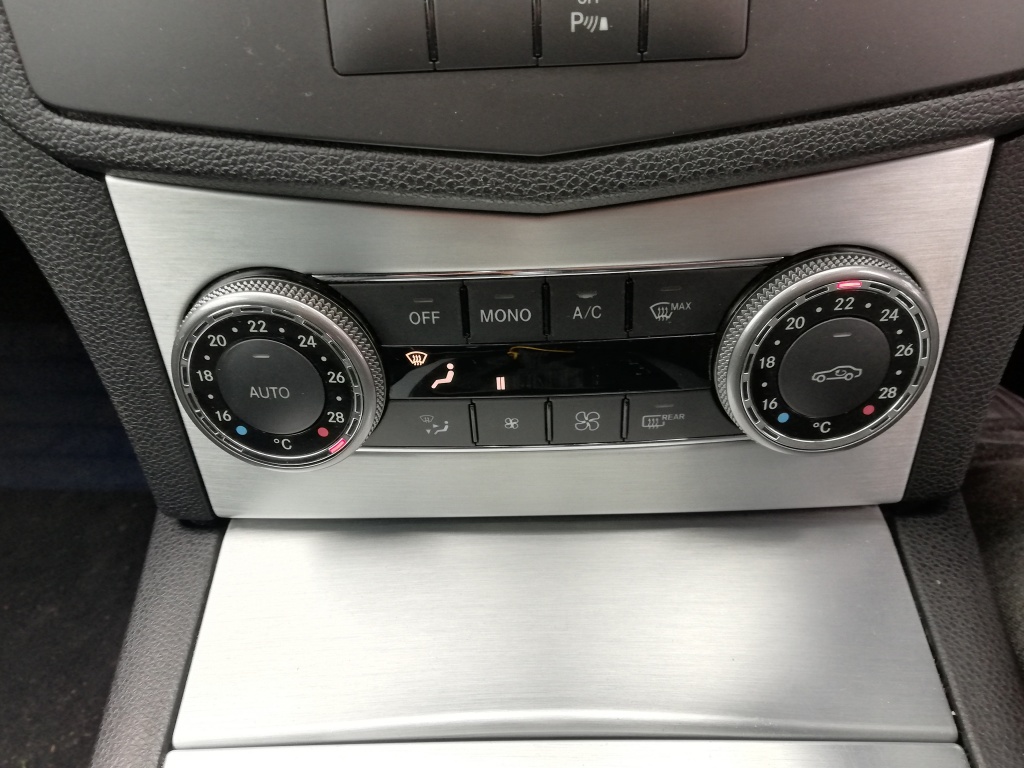 Climatronic Mercedes C Class W204 220 cdi