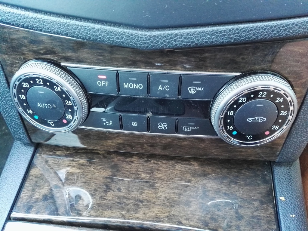 Climatronic Mercedes C class W204