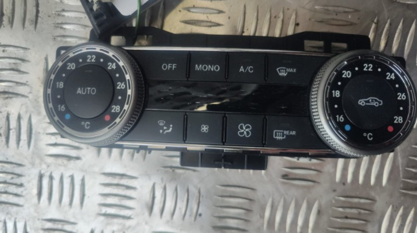 Climatronic Mercedes C-Klass W204 1.8 benzina cod motor M271950,transmisie automata,an 2008 cod A2048309885