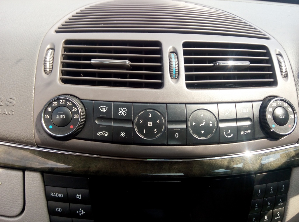 Climatronic mercedes e220 e270 e320 w211