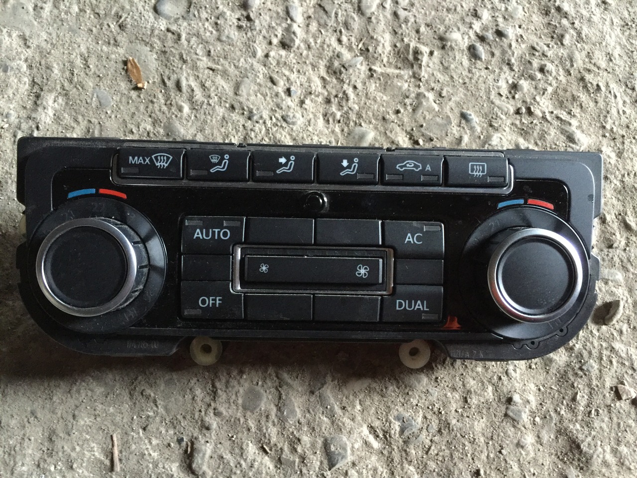 Climatronic modul clima Vw Tiguan 2009 2010 2011