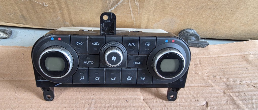 Climatronic Nissan Qashqai J10 2007 2008 2009 2010