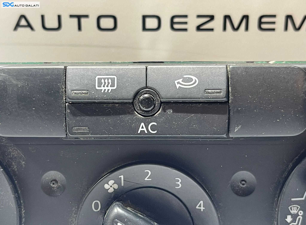 Climatronic Panou Comanda AC Aer Conditionat Clima Volkswagen Golf Plus 2004 - 2008 Cod 1K0820047EG [1174]