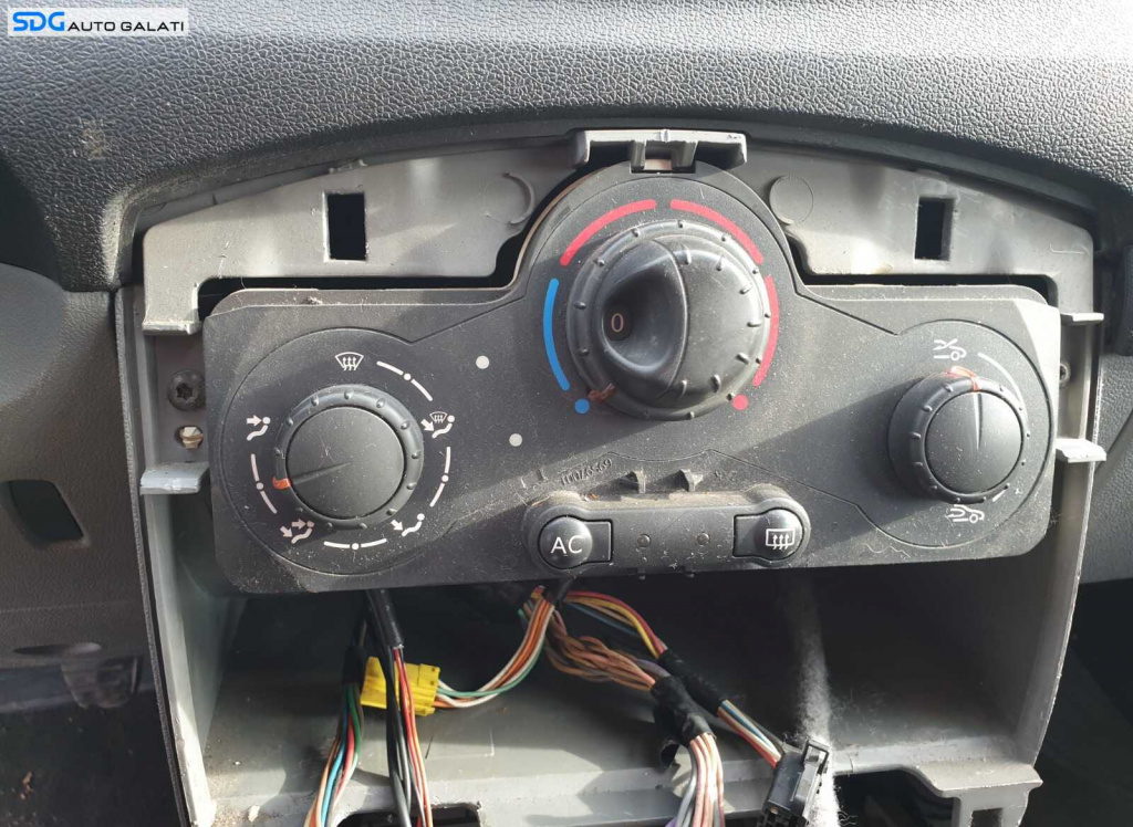 Climatronic Panou Comanda AC Aer Conditionat Clima Renault Clio 3 2005 - 2014 [C3648]