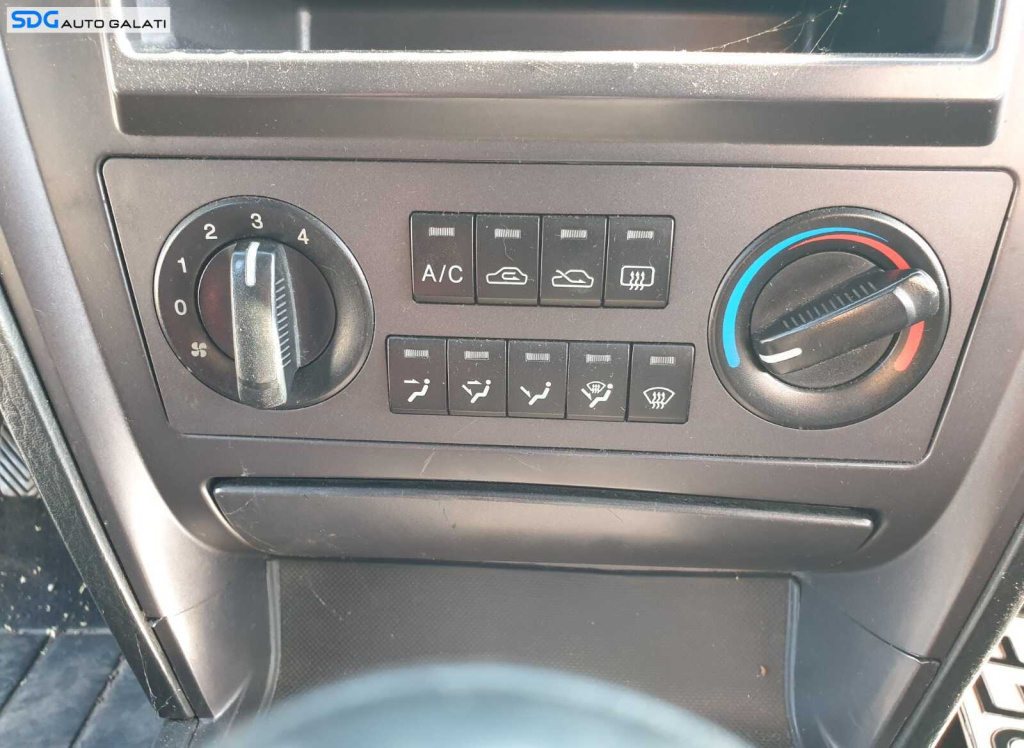 Climatronic Panou Comanda AC Aer Conditionat Hyundai Terracan 2001 - 2007 [C2792]