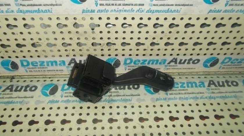 Cod 3M5T-6475AE maneta stergator Ford Focus 2