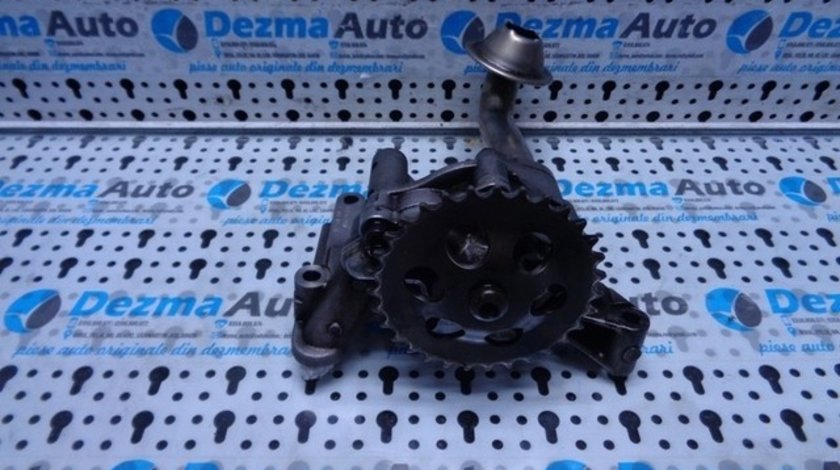 Cod oem: 06A115105B pompa ulei Vw Bora (1J) 1.9 tdi, AUY